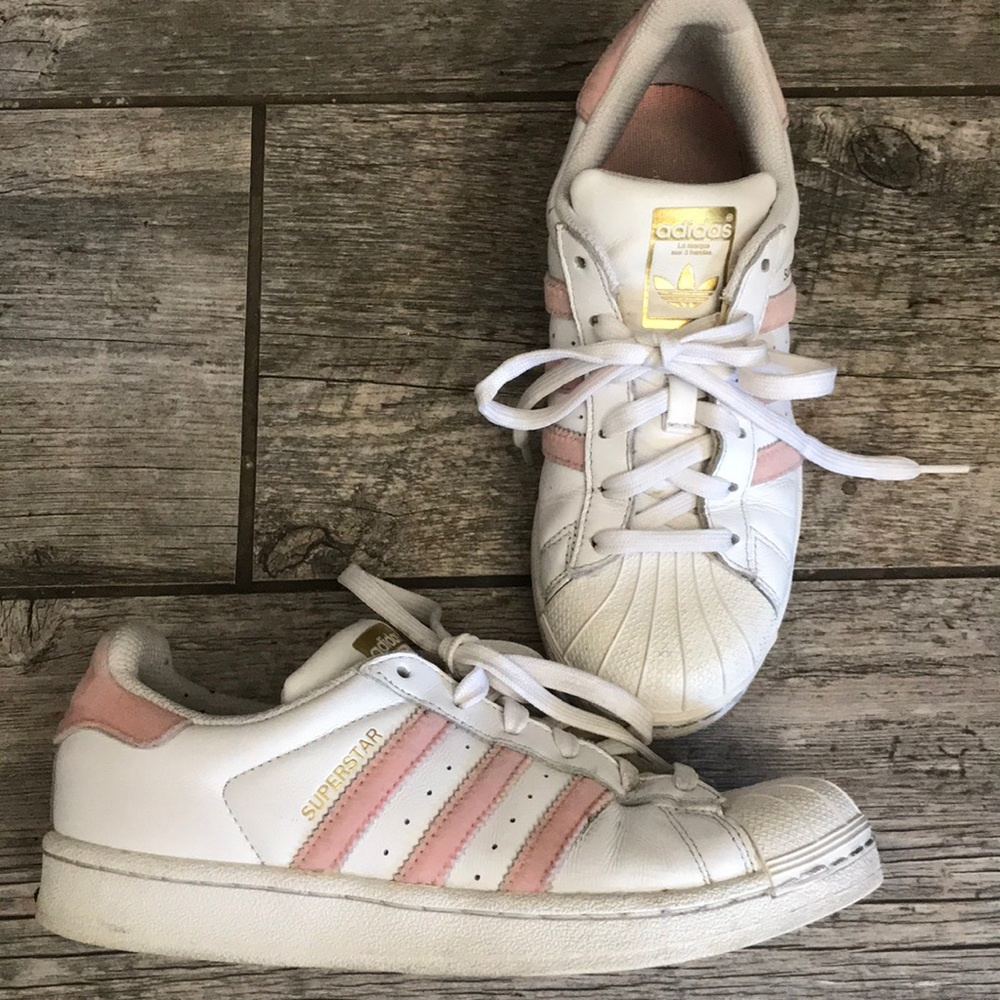Adidas - Picture 2 of 3